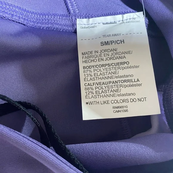 NWT Under Armour Heat Gear Compression Capri Leggings Lavender Small - Picture 10 of 10